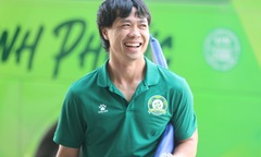 Công Phượng gặp chấn thương