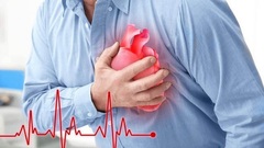 Nam nhân viên qua đời chỉ vài phút sau khi xin sếp nghỉ ốm khiến ai nấy bàng hoàng