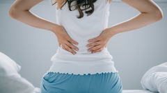 Khi ngủ xuất hiện dấu hiệu này, coi chừng thận đang suy giảm chức năng