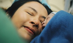 Hoa hậu Ngọc Hân sinh con đầu lòng 