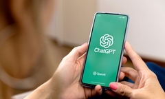 Mua vé số theo gợi ý của ChatGPT, người phụ nữ bất ngờ trúng giải gần 4 tỷ đồng