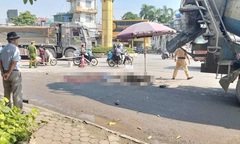 Hiện trường vụ tai nạn giao thông ở Hà Nội, cô gái trẻ tử vong thương tâm