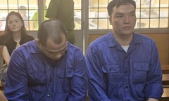 Phẫn nộ vụ bảo lãnh khoản vay cho em gái, cặp vợ chồng bị bắt cóc,  ép cởi áo  "làm nhục " giữa rừng cao su