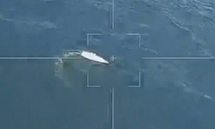 Clip: Kịch tính màn đối đầu giữa hỏa lực UAV Lancet của Nga và xuồng không người lái của Ukraine trên Biển Đen