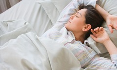 Thói quen khi vừa tỉnh giấc có thể gây đột quỵ cần tránh