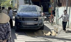 Tin tức tai nạn giao thông mới nhất ngày 17/10: Cụ bà 79 tuổi tàn tật bị xe bán tải tông tử vong