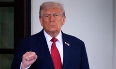 Ông Trump bất ngờ lên tiếng về khả năng xung đột Nga - Ukraine leo thang giữa lúc  "nước sôi lửa bỏng "