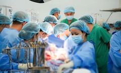 5 cuộc đời được hồi sinh sau khi ghép tạng của người phụ nữ chết não do tai nạn giao thông