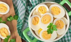 Trứng có làm tăng mỡ máu không