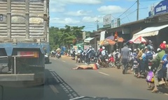 Xe tải tông xe đạp điện, nữ sinh lớp 12 tử vong thương tâm 