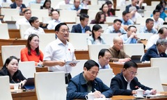 Đề nghị tăng lương cơ sở ngay từ 1/1/2026 để công chức  "nhẹ lòng cống hiến "