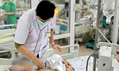 Bác sĩ cảnh báo các bệnh gia tăng mùa lạnh ở người cao tuổi