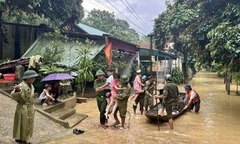 Thủ tướng yêu cầu trước 15h hôm nay phải hoàn thành sơ tán dân cư tại khu vực có nguy cơ sạt lở, lũ quét