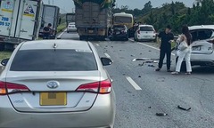 Hiện trường vụ xe tải tông liên hoàn 5 ô tô trên cao tốc, tài xế rời hiện trường