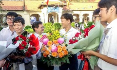 Những lời chúc hay, ý nghĩa dành tặng thầy, cô ngày Nhà giáo Việt Nam 20/11