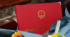 Tin tức giáo dục 24h: Một ngành học 7 năm không có giáo sư mới