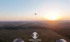 Clip: FPV Ukraine bắn nổ  "chim sắt cảm tử " của Nga trên không