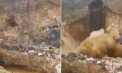 Clip: Kinh hoàng cảnh sập cầu ở khu khai thác mỏ, ít nhất 30 người tử vong tại Congo