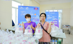 Dược phẩm Meracine lan tỏa yêu thương tới đồng bào vùng bão lũ và bệnh nhân ung thư có hoàn cảnh khó khăn