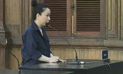  "Bóng hồng " sa ngã:  "Nữ quái " liều lĩnh giấu ma túy, linh kiện súng trong nhà 