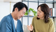 Người đàn ông  "trắng tay " sau 30 năm tin tưởng giao hết lương cho vợ