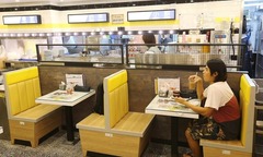 Nhà hàng ở Hàn Quốc gây tranh cãi vì từ chối phục vụ  "người cô đơn "