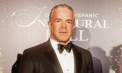 Ông Raul Rocha cân nhắc bán phần sở hữu của mình tại Miss Universe