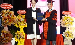 Tin tức giáo dục 24h: Hoa hậu Lê Nguyễn Bảo Ngọc nhận bằng tốt nghiệp đại học loại giỏi
