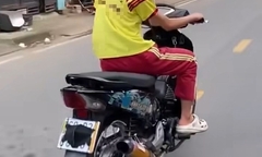 Xác minh clip thiếu niên mặc đồng phục học sinh chạy xe máy nghi độ, dùng khẩu trang che biển số ở TP.HCM