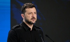 Tổng thống Zelensky ra tuyên bố  "nóng " về đàm phán hòa bình chấm dứt xung đột giữa lúc  "căng như dây đàn "