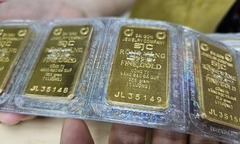 Giá vàng hôm nay (1/12): Giá vàng hơn 155 triệu đồng/lượng và dự báo của chuyên gia