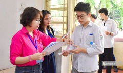 Bỏ hay giữ kỳ thi tuyển sinh vào lớp 10?