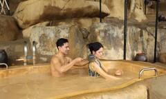 Tắm bùn khoáng tại I-Resort Nha Trang - Xu hướng du lịch chăm sóc sức khỏe được ưa chuộng hiện nay