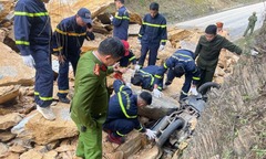 Danh tính nạn nhân tử vong trong vụ sạt đèo đá ở Mai Châu