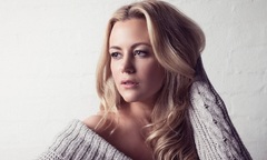 Nữ diễn viên nổi tiếng đột ngột qua đời ở tuổi 45 vì bệnh mãn tính