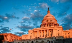 Quốc hội Mỹ thông qua dự luật quốc phòng kỷ lục, gồm cả gói hỗ trợ Ukraine