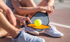 Đi chơi Pickleball để giảm cân, tôi suýt  "lầm đường lạc lối "