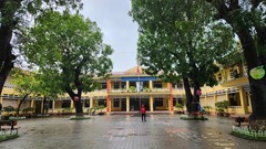 Học sinh ở Huế có biểu hiện nôn ói khi ăn bán trú tại trường: Công an có mặt, nắm tình hình