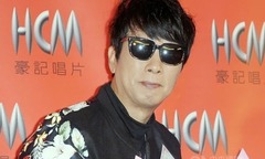 Nam ca sĩ kiêm MC nổi tiếng showbiz đột ngột qua đời