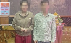  "Thế giới ngầm " Mại dâm 4.0: Bắt quả tang 2 nữ tiếp viên  "phục vụ " quý ông trong cơ sở massage