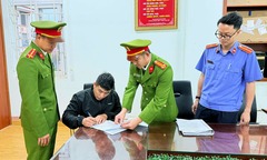 Bắt tạm giam Phạm Ngọc Khánh