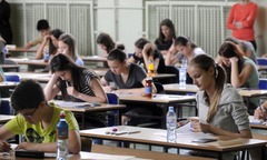 Tiết lộ những lý do bất ngờ khiến học sinh EU bỏ học