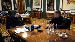 Tổng thống Zelensky xác nhận thêm  "tin dữ " với Ukraine, họp  "nóng " tìm phương án chống đỡ