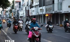 Thời tiết TP.HCM lạnh sâu 17°C hiếm gặp, chuyên gia lý giải nguyên nhân