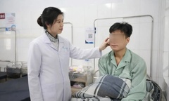 Lồi mắt, đau đầu nhìn mờ suốt nhiều tháng: Dấu hiệu cảnh báo bệnh lý nguy hiểm