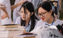 Tin tức giáo dục 24h: 3.800 học sinh TP.HCM thi học sinh giỏi giải toán trên máy tính cầm tay