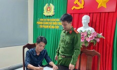 Khánh Hòa: Đối tượng truy nã liên quan tới ma túy ra đầu thú sau khi nhận thư kêu gọi