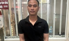 Bắt đối tượng truy nã đặc biệt ẩn náu trong khách sạn ở TP.HCM