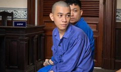 Tuyên án 2 bị cáo chuộc người từ quán karaoke, bán sang Campuchia nhận hoa hồng