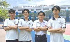 Tiết lộ bất ngờ của 4 nam sinh cùng  "ôm trọn " giải Nhất tiếng Anh Quốc gia